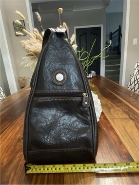 Mouflon black leather convertible travel bag backpack